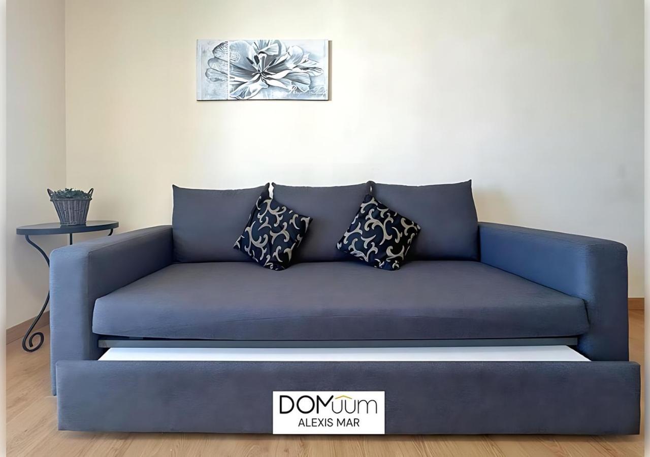 Domuum Holidays - Alexis Mar Salou Bagian luar foto
