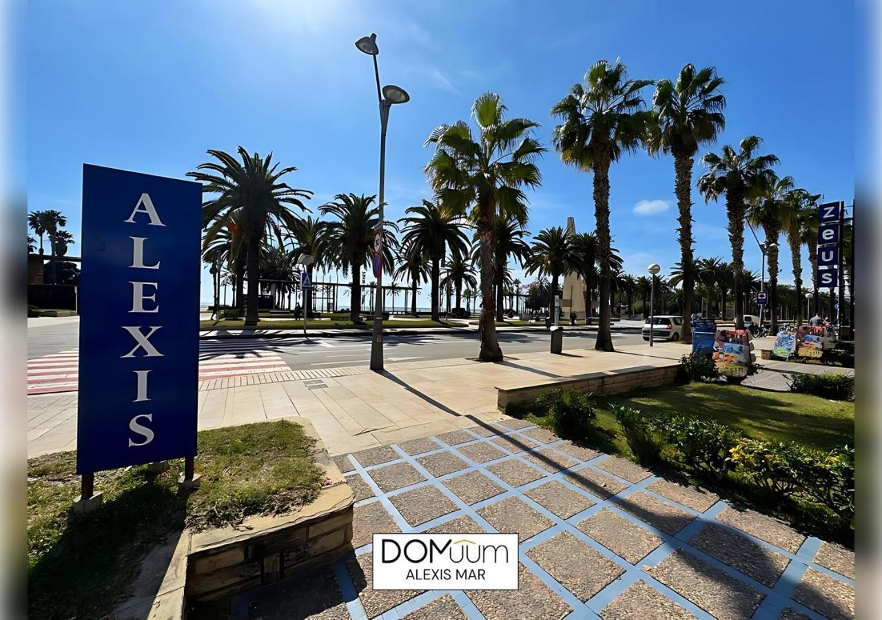 Domuum Holidays - Alexis Mar Salou Bagian luar foto