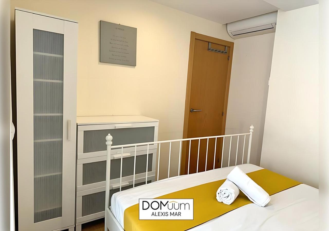 Domuum Holidays - Alexis Mar Salou Bagian luar foto